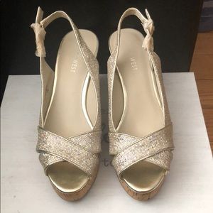 Nine West sling back wedges- glitter